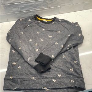 Old Navy Gray Crewneck Sweater with Geometric Design